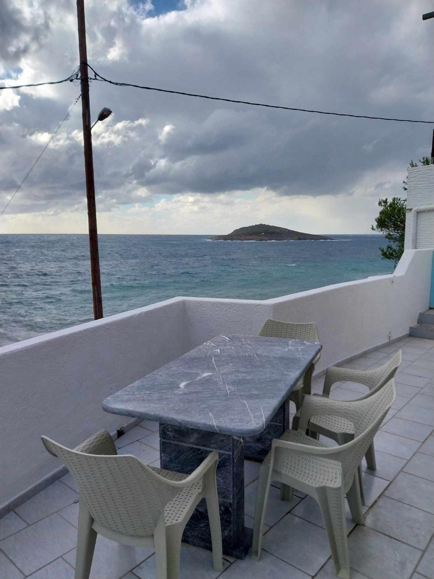 Kalymnos Platy Gialos Mousellis Makis Apartments Panormos  Bagian luar foto