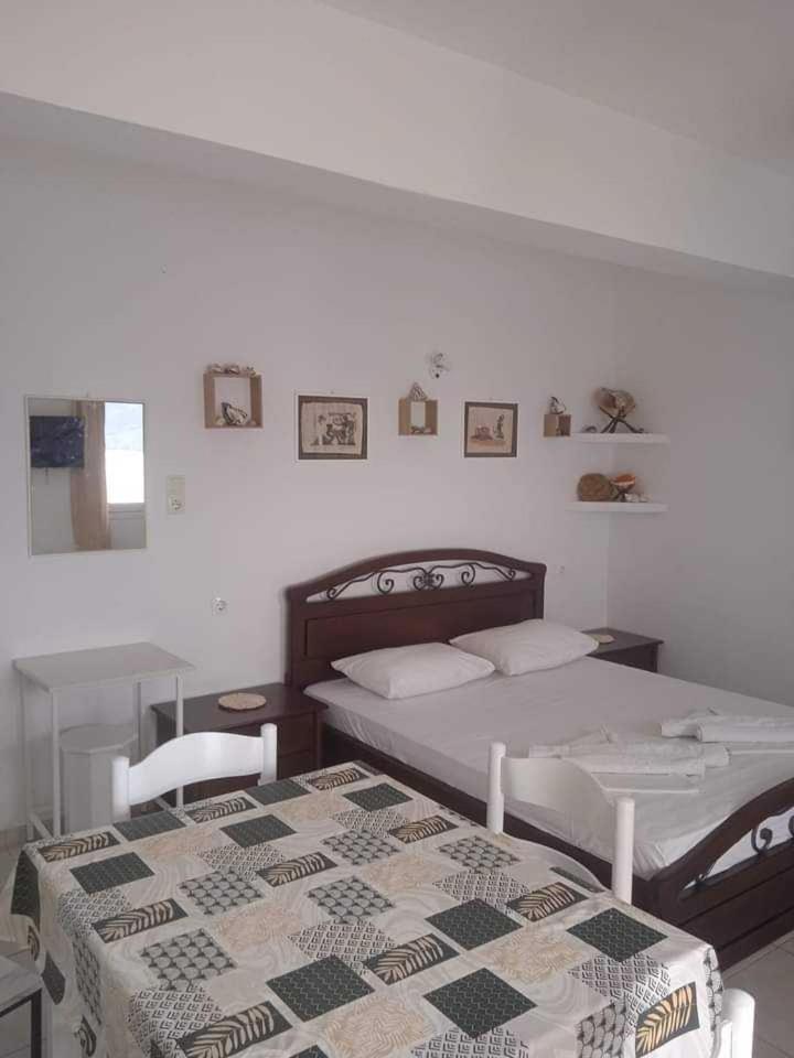 Kalymnos Platy Gialos Mousellis Makis Apartments Panormos  Bagian luar foto