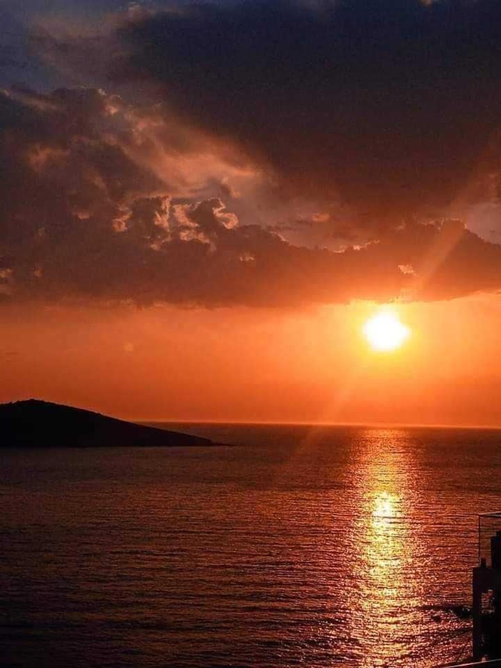Kalymnos Platy Gialos Mousellis Makis Apartments Panormos  Bagian luar foto