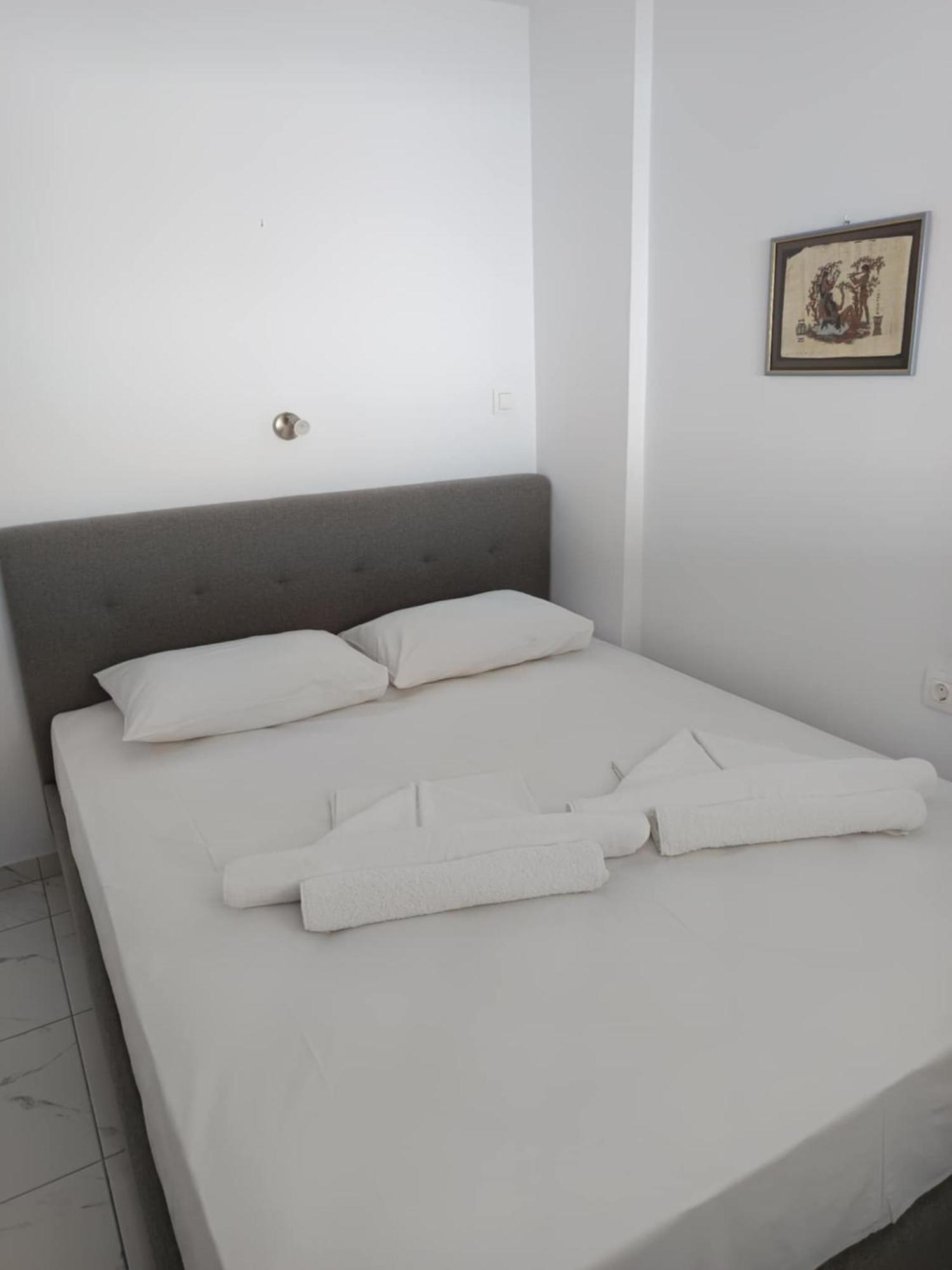 Kalymnos Platy Gialos Mousellis Makis Apartments Panormos  Bagian luar foto